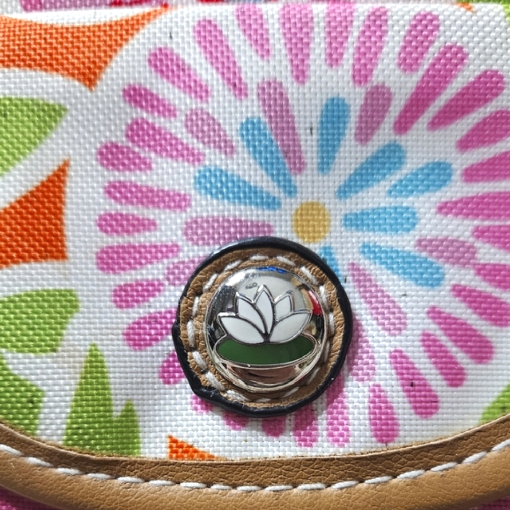 Lily Bloom | Floral Coin Purse | Snap Bifold Wallet | Womens | Eco-Friendly - Picture 8 of 14